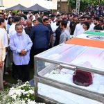 Chandrababu Tears up: ముంబైలో రతన్ టాటాకు నివాళులర్పించిన చంద్రబాబు… కంటతడి!