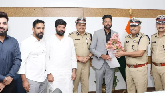 Mohammad Siraj: మహమ్మద్ సిరాజ్‍‌కు DSP పోస్ట్..!