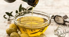 Olive Oil: రోజూ అర స్పూన్ ఆలివ్ ఆయిల్ తాగితే.. ఆ ప్రాణాంతక వ్యాధి పరార్