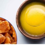 Ghee and Jaggery: బెల్లం ముక్కను నెయ్యిలో ముంచి ప్రతిరోజూ తినమని చెబుతున్న పోషకాహార నిపుణులు, ఇలా తింటే ఏమవుతుంది?