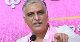 Harishrao: పండుగ సమయంలోనూ జీతాలివ్వరా..? ఇదేనా ప్రజా పాలన..? : హరీష్ రావు
