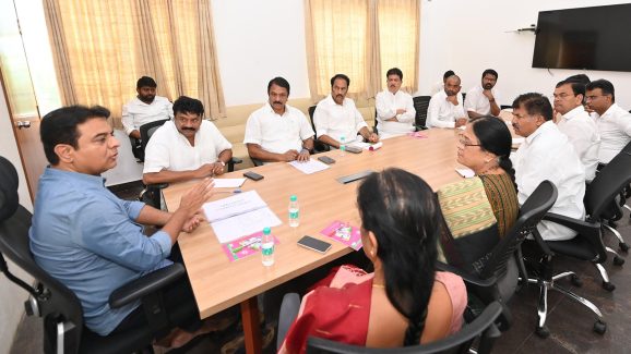 BRS MLAs meeting: కేటీఆర్ సమావేశానికి వారిద్దరూ డుమ్మా! బీఆర్ఎస్ శ్రేణుల్లో సందేహాలు, హ్యాండిస్తారా?