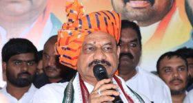 TPCC Chief: కేటీఆర్.. అతి తెలివిగా ప్రశ్నలు వేయకు: మహేష్ కుమార్ గౌడ్