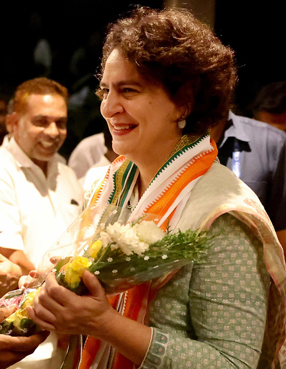 Priyanka Gandhi: కొండంత అభిమానంతో ప్రియాంక‌గాంధీ ఆనందం..