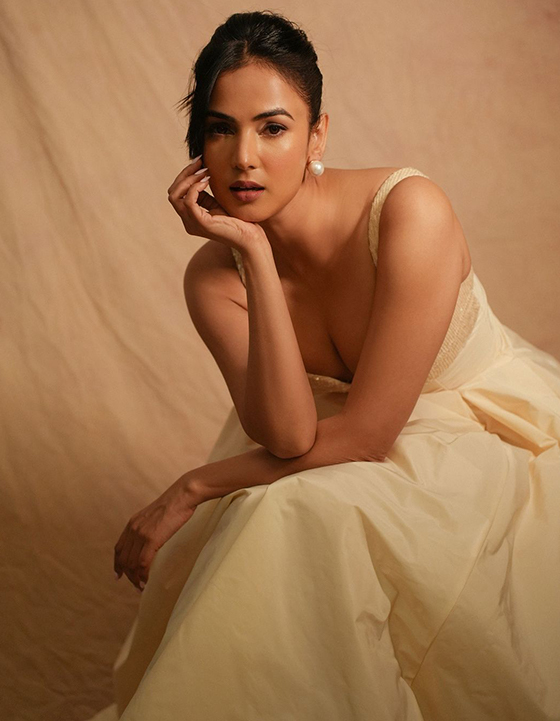 Sonal Chauhan: బాలయ్య బ్యూటీ సోనాల్ చౌహాన్ కెవ్వుకేక