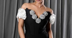 Sreeleela Hot Photos: శ్రీలీల హాట్ లుక్స్ కేక.. ఇంగ్లీష్ గౌనులో వావ్ అనిపిస్తున్న ధమాకా బ్యూటీ