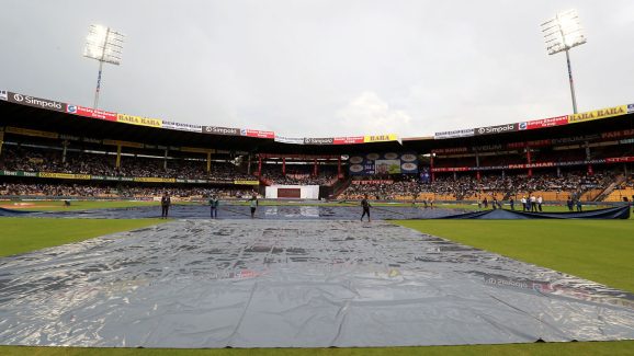 IND vs NZ: బెంగళూరు టెస్ట్‌కు వర్షం అంతరాయం..ఇంకా ప్రారంభం కానీ మ్యాచ్ !