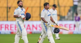 Kaushik Reddy: మరో వివాదంలో ఎమ్మెల్యే కౌశిక్ రెడ్డి.. ఏకంగా యాదాద్రి ఆలయంలోనే రీల్స్!