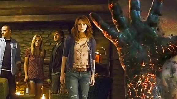 OTT Movie : పొరపాటున ఆ తప్పు చేసే టీనేజర్స్ ఈ దెయ్యాలకు బలి.. హార్ట్ వీక్ గా ఉన్నవాళ్లు చూడకూడని మూవీ  OTT Movie : పొరపాటున ఆ తప్పు చేసే టీనేజర్స్ ఈ దెయ్యాలకు బలి.. హార్ట్ వీక్ గా ఉన్నవాళ్లు చూడకూడని మూవీ