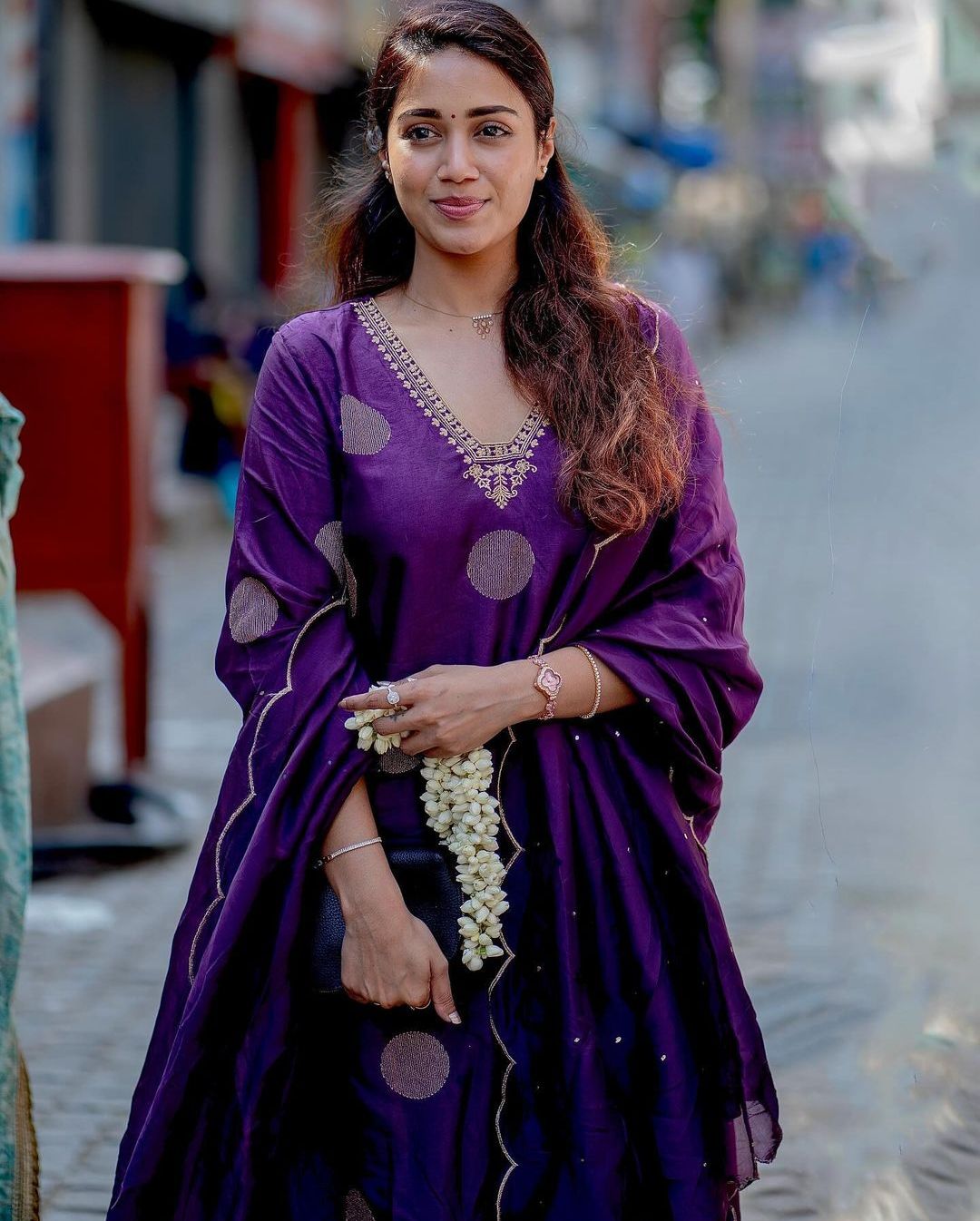 Nivetha Pethuraj: వావ్ నివేదా.. అందం అడ్రస్ అడిగితే నీ పేరే చెప్పాలేమో!