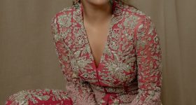 Keerthy Suresh: వెరైటీ డ్రెస్‌లో కీర్తి సురేశ్.. రోజురోజుకీ తనలో ఇంత మార్పా!