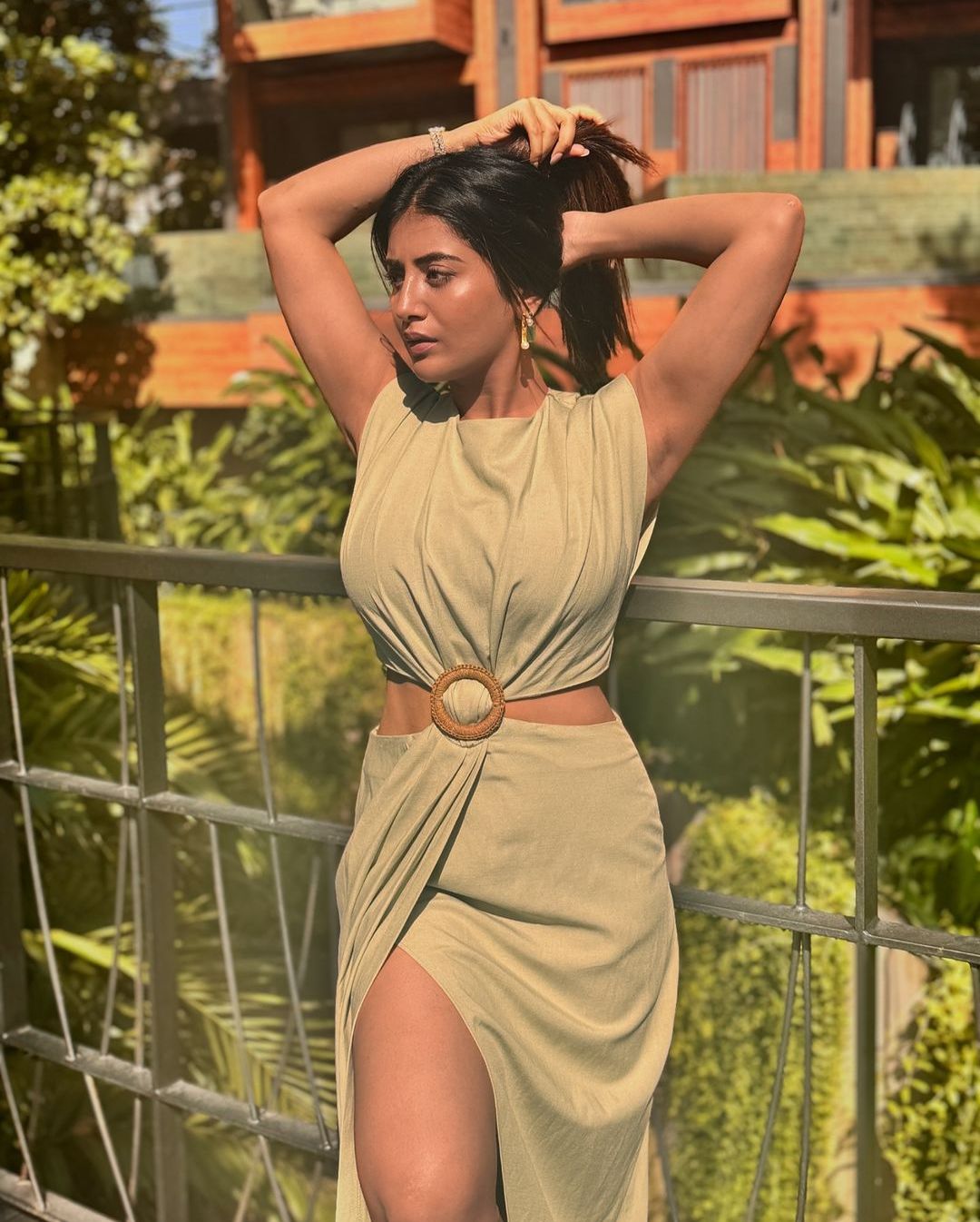 Rashi Singh: గోవాలో అందాల రాశి.. హాట్ ఫోటోలతో హీట్ పెంచేస్తోందిగా!