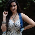 Anchor Manjusha: వెరైటీ డ్రెస్సులో హాట్ యాంకర్ అందాలు.. కుర్రకారు ఫిదా అవ్వాల్సిందే!