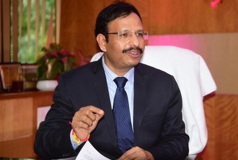 Sajjanar: ఫుట్ బోర్డుపై విద్యార్థుల ప్రయాణం..అసలేం జరిగింది?