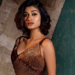 Oviya: వీడియో లీక్ ఎఫెక్ట్.. బంఫర్ ఆఫర్ పట్టేసిన ఓవియా..