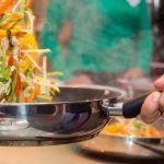 Chemicals in Cooking Utensils: ఈ వంట పాత్రల్లో డేంజర్ కెమికల్స్? వీటిలో ఆహారం వండితే.. ఆ భయానక వ్యాధి పక్కా!