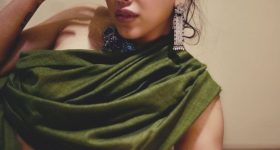 Deviyani Sarma: జాకెట్ లేకుండా సైతాన్ పాప.. చూపులతోనే చంపేస్తుందిగా