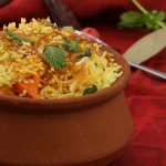 Potato Biryani: ఆలూ బిర్యాని ఇలా చేశారంటే పావుగంటలో రెడీ అయిపోతుంది, వేడివేడిగా తినేయొచ్చు రెసిపీ ఇదిగో