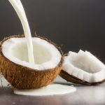 Coconut Milk: కొబ్బరి పాలను ఆహారంలో భాగం చేసుకుంటే చాలు మీ గుండె పదిలం