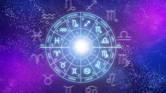 Lucky Zodiac Signs: 100 ఏళ్ల తర్వాత రెండు రాజయోగాలు.. వీరికి అదృష్టం