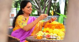 Fruits for Skin: ముఖంపై వృద్ధాప్య ఛాయలు కనపడకూడదంటే ఈ ఏడు పండ్లను తినడం అలవాటు చేసుకోండి