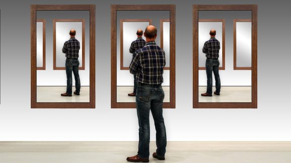 Mirrors and Vastu: ఇంట్లో అద్దాలను ఒకదానికొకటి ఎదురుగా ఉంచకూడదు, అలా ఉంచితే జరిగేది ఇదే!