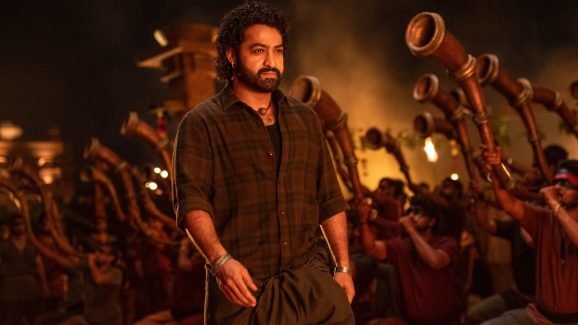 Devara: ఆయుధ పూజ వీడియో సాంగ్ వచ్చేసిందిరోయ్..