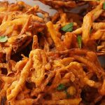 Biyyampindi Pakoda: శెనగపిండితో కాకుండా ఓసారి బియ్యం పిండితో ఉల్లిపాయ పకోడీ ప్రయత్నించండి, రెసిపీ అదిరిపోతుంది