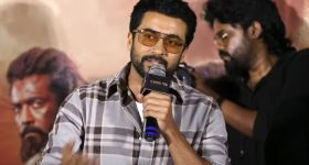 Suriya: నా రక్తం మీ రక్తం వేరు వేరా..స్టేజిపైన కన్నీళ్లు పెట్టుకున్న సూర్య
