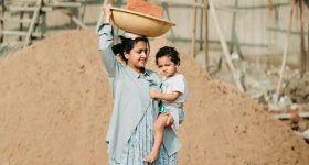 Lasya : కూలీగా యాంకర్ లాస్య.. అయ్యో పాపం ఏమైంది..?
