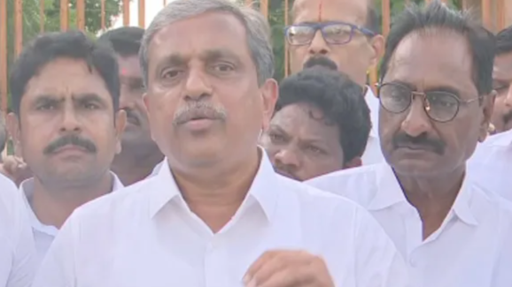 SAJJALA : సజ్జలను విచారించిన మంగళగిరి పోలీసులు, సజ్జల ఏమన్నారంటే ?
