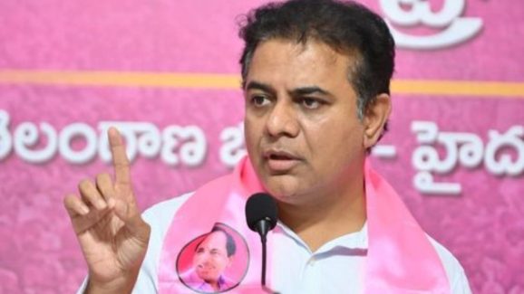 Caste Census : కులగణనపై గులాబీ రాజకీయం