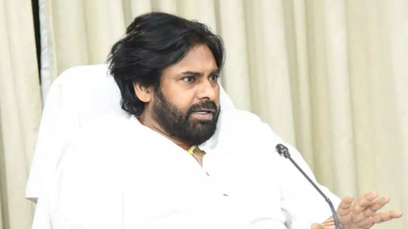 Pawan Kalyan: శాసనమండలిలో పవన్ కళ్యాణ్ మాట.. జై కొట్టిన వైసీపీ.. కొద్ది క్షణాలకే ఆ ఒక్క ట్వీట్ తో షాక్..