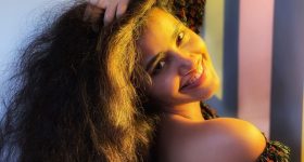 Anupama : అనుపమ అందానికి సూర్యుడే ఫిదా