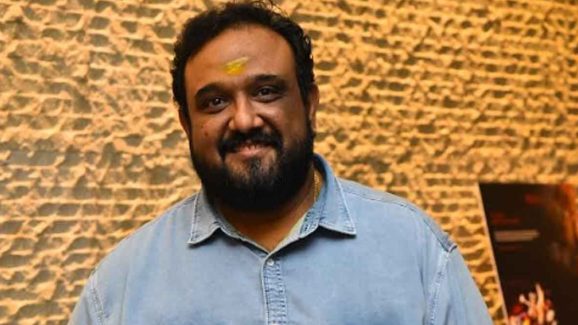 Director Siva : ఆ యంగ్ హీరోని లైన్ లో పెట్టబోతున్న కంగువా దర్శకుడు