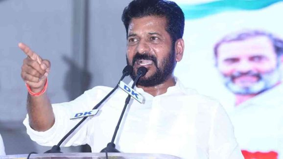 Kulaganana: కుల‌గ‌ణ‌న‌పై సీఎం స‌మీక్ష‌..పేప‌ర్లు ప‌డేసి ఉండ‌టంపై సీరియస్.. అధికారుల‌కు వార్నింగ్!