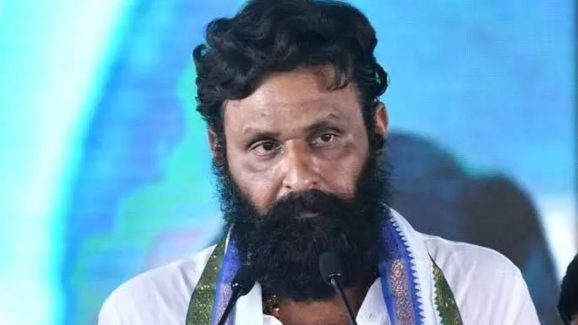 Kodali Nani: కొడాలి బూతుల‌ను స‌హించ‌లేక‌పోతున్నా.. లా విద్యార్థిని ఫిర్యాదు.. అరెస్ట్ త‌ప్ప‌దా?