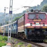 Saraighat Express: పెళ్లివారికోసం 3 గంట‌లు ఆగిన రైలు.. 30 మంది కోసం వంద‌ల మందికి అసౌక‌ర్యం.. నెట్టింట విమ‌ర్శ‌లు
