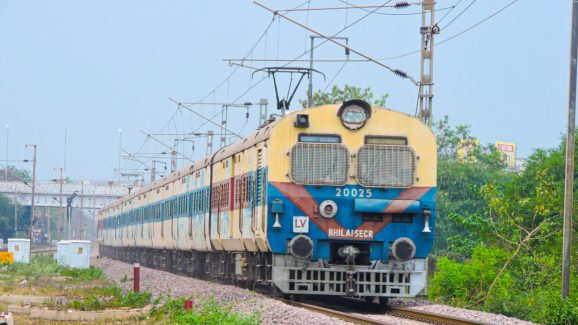 Trains Cancelled: నవంబరు 15 నుంచి 18 వరకు 9 రైళ్లు రద్దు, వీటిలో మీ రైల్ ఉందేమో చూడండి!