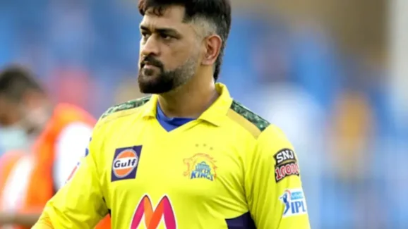 HC Notices to MS Dhoni: మహేంద్రసింగ్‌ ధోనికి బిగ్ షాక్.. హైకోర్టు నోటీసులు జారీ ?