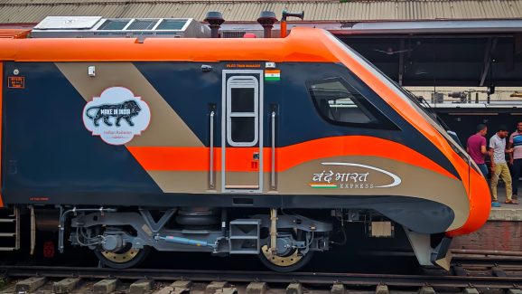 Vande Bharat trains – Kashmir: కాశ్మీర్ ‘వందే భారత్’ రైల్‌లో ఏసీతోపాటు ఇవి కూడా ఉంటాయట – లేకపోతే గజగజలాడాల్సిందే!