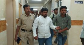 Nindu Noorella Saavasam Serial Today November 20th: ‘నిండు నూరేళ్ల సావాసం’ సీరియల్‌ :  మనోహరికి మిస్సమ్మ వార్నింగ్‌  -  ఆరు స్పర్శను తెలుసుకున్న అమర్‌