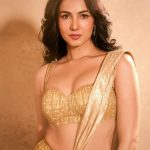 Sonal Chauhan: వెనక్కి తగ్గని బాలయ్య బ్యూటీ సోనాల్ చౌహాన్