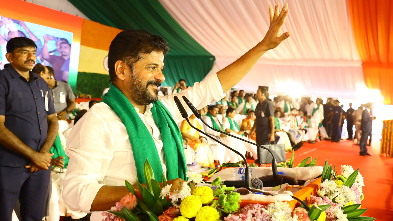 Rythu Panduga Sabha Live: రైతు పండగ సభ.. మరో 3 లక్షల మందికి రుణమాఫీ