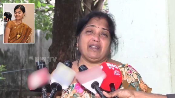 Rishiteshwari Case: రిషితేశ్వరి కేసులో కోర్టు సంచలన తీర్పు.. కన్నీటి పర్యంతమైన తల్లిదండ్రులు..