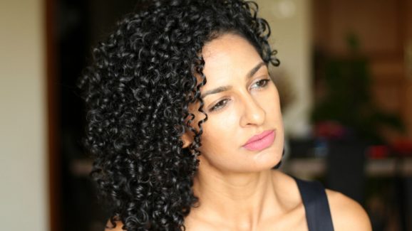Curly Hair: కర్లీ హెయిర్‌కు సరిపోయే.. బెస్ట్ హెయిర్ స్టైల్స్ ఇవే !