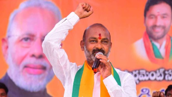 Bandi Sanjay: తిరగబడ్డ ‘మహా’.. నెక్స్ట్ టార్గెట్ తెలంగాణ: బండి సంజయ్