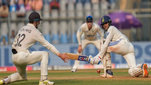 IND vs NZ 3rd Test:  గిల్ సెంచరీ మిస్‌..263 పరుగులకే టీమిండియా ఆలౌట్ !