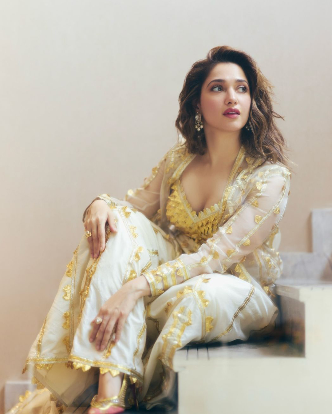 Tamannaah Bhatia: పాలరాతి శిల్పంలో మెరిసిపోతున్న మిల్క్ బ్యూటీ