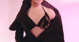 Tamannaah Bhatia: బ్లాక్ కలర్‌లో వావ్.. ఫోటోలతోనే మత్తెక్కిస్తున్న మిల్కీ బ్యూటీ!